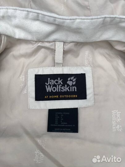 Пуховик женский Jack wolfskin XS-S