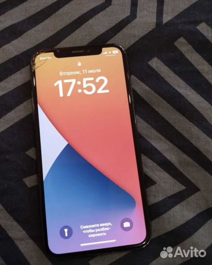 iPhone X, 64 ГБ