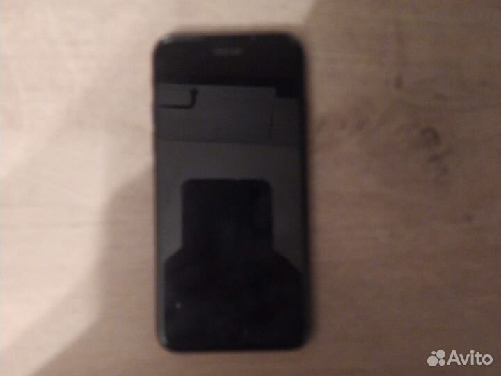 iPhone 7, 32 ГБ