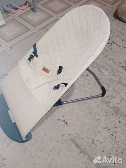 Шезлонг детский