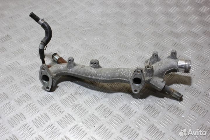 Трубка системы охлаждения Nissan Teana j32