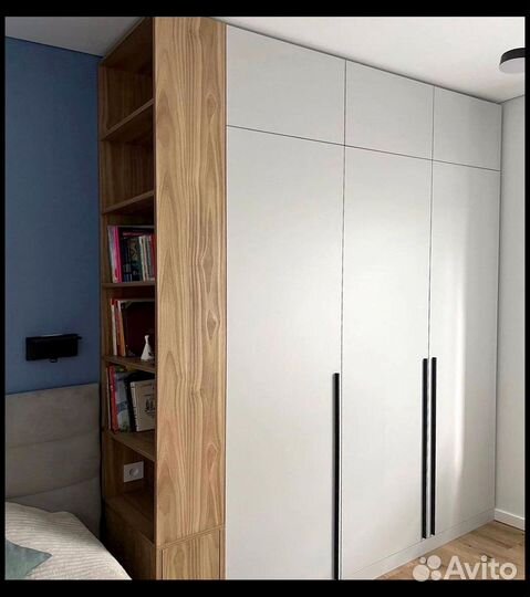 Распашной шкаф под ключ