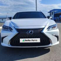 Lexus ES 2.5 AT, 2018, 97 500 км, с пробегом, цена 4 800 000 руб.