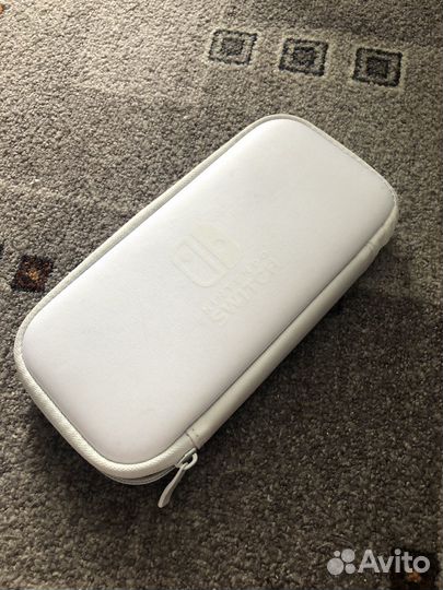 Nintendo Switch Lite с играми