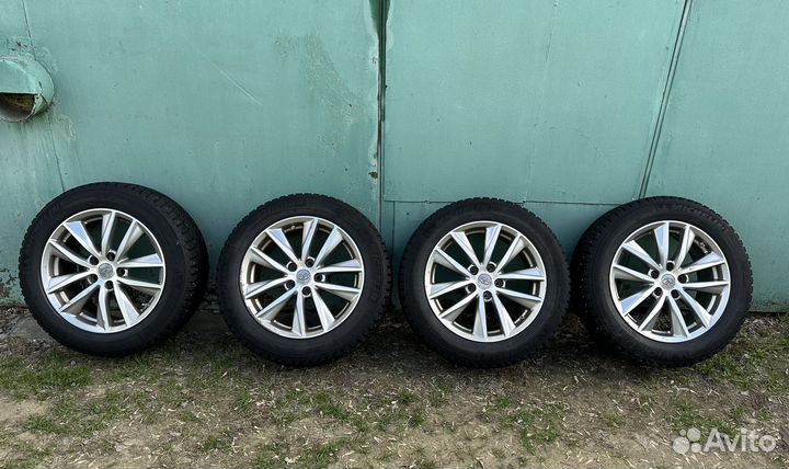 Колеса в сборе r17 оригинал Infiniti Q50 диски