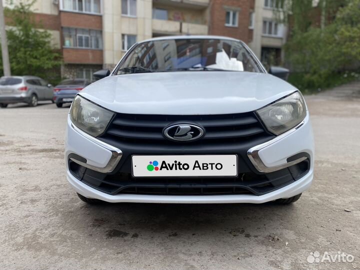 LADA Granta 1.6 МТ, 2019, 134 000 км