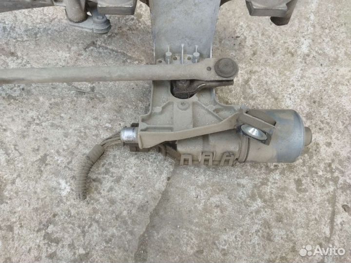 Трапеция дворников Ford C-MAX