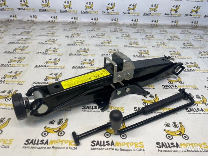 Домкрат Audi A4 B8 / 8K cdhb 1.8tfsi 2009