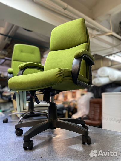 Компьютерное кресло