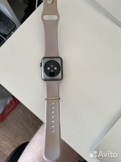 Apple Watch Series 3, 42 мм