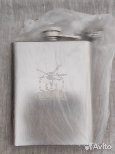 Фляга подарочная в кожаном чехле Expedition