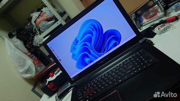 Игровой ноутбук Acer predator helios 300