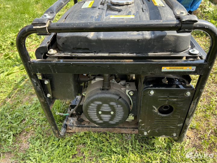 Генератор бензиновый 5 квт бу