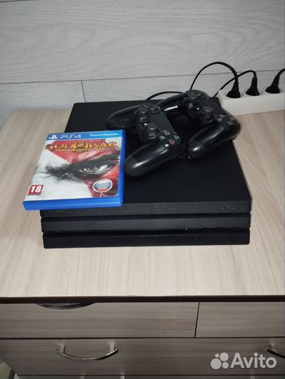 Sony playstation 4 PS4 pro 1tb с играми