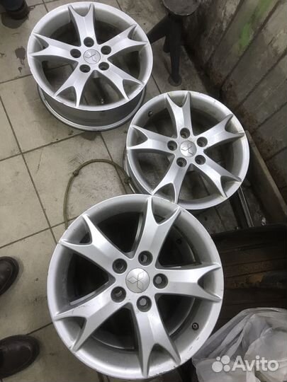 Диски литые mitsubishi outlander r16 4 штуки