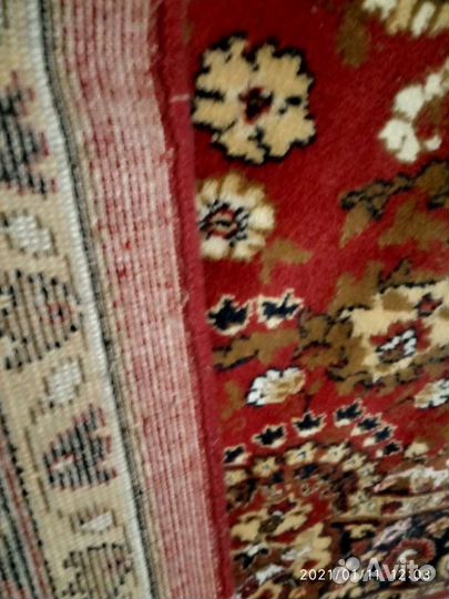 Ковёр шерстяной