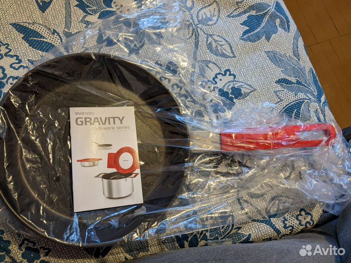 Сковорода Eva Solo Gravity 24 см