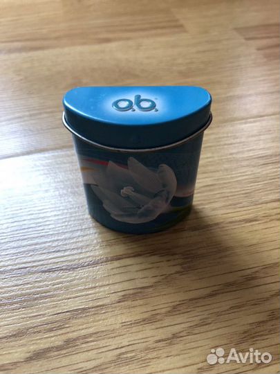 Контейнеры, баночки для хранения средств гигиены