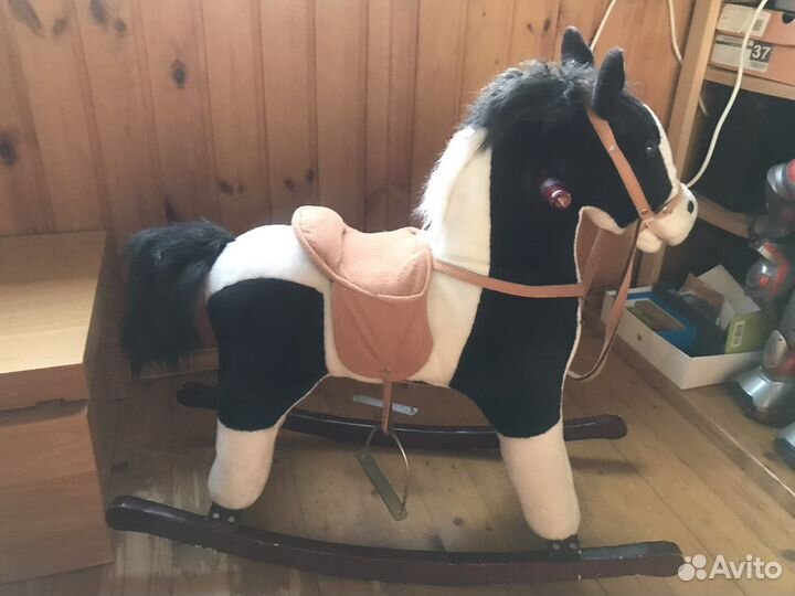 Качалка лошадь