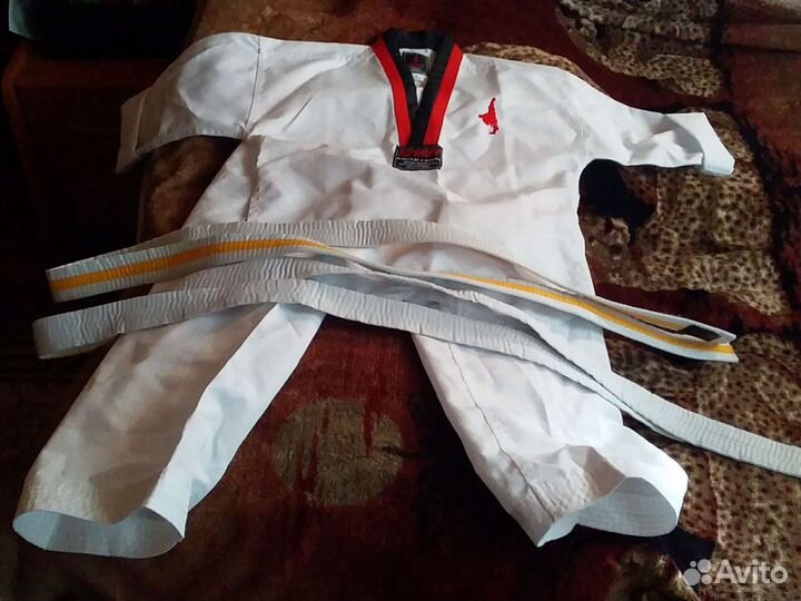 Форма для тхеквондо