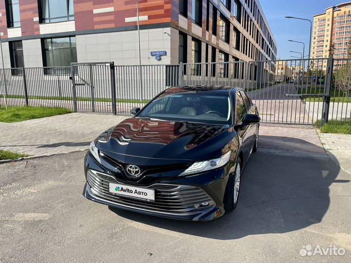 Toyota Camry 2.5 AT, 2018, 180 000 км