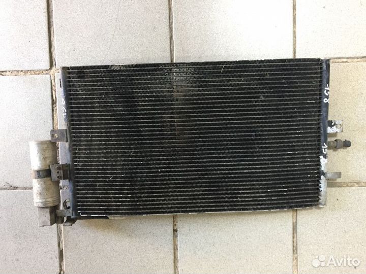 Радиатор кондиционера Saab 9-5