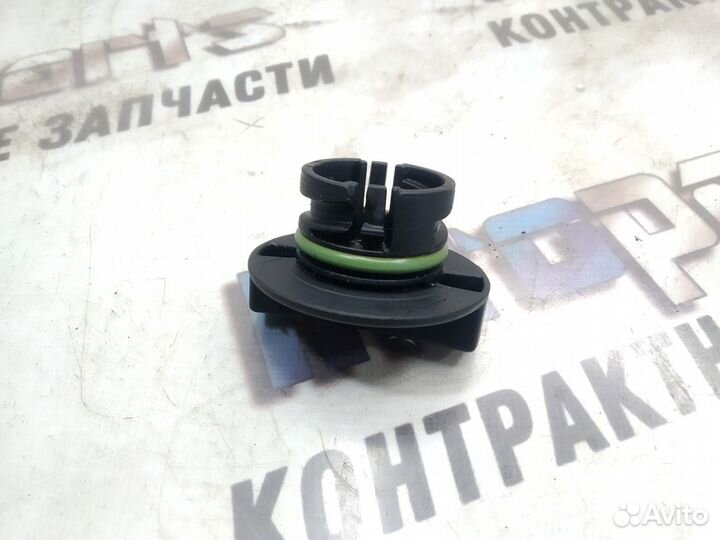 Крышка маслозаливной горловины Ford Focus 2 1.6