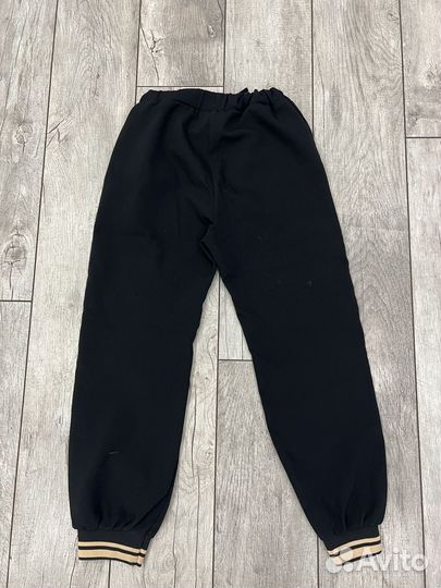 Одежда для девочек. Костюм zara 140см