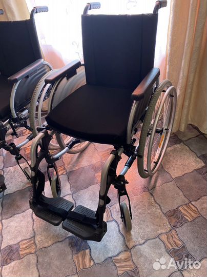 Коляска инвалидная