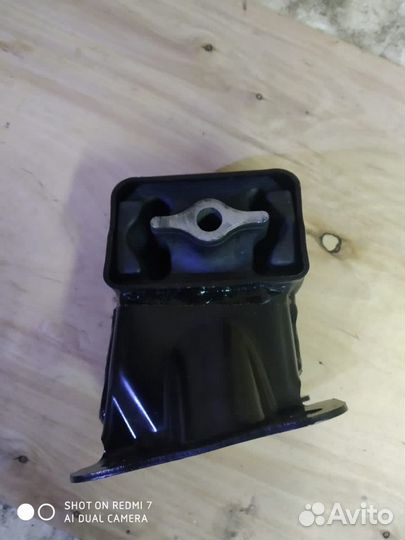 Подушка двигателя R, Jeep Grand Cherokee wk