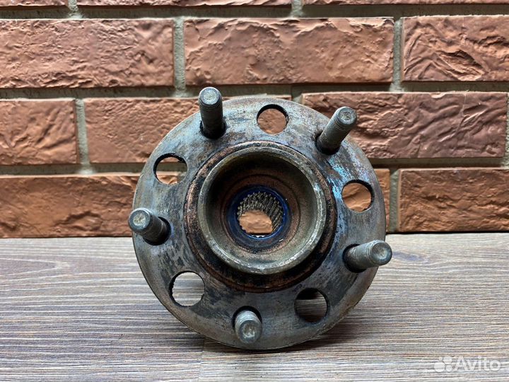 Ступица задняя Mitsubishi Outlander XL Asx