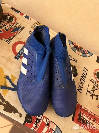 Бутсы футбольные Adidas, сороконожки