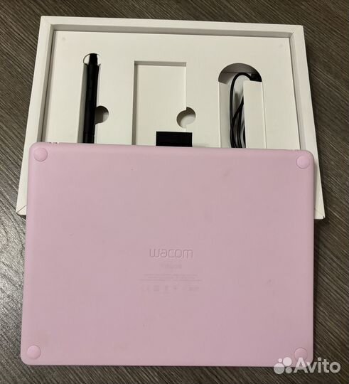 Графический планшет wacom intuos M Bluetooth