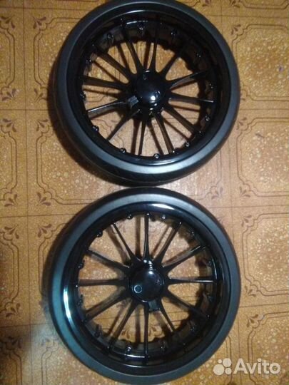 Оригинальные колеса для коляски Эмалюнга 2-шт