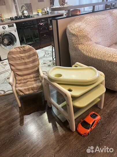 Детский стол и стул