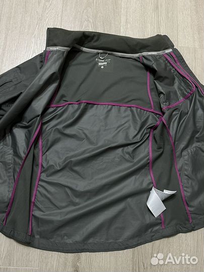 Куртка спортивная для бега женская