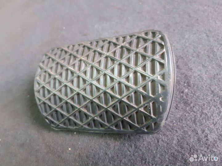 Накладка на педаль A1232910082 Mercedes-Benz E-Cla