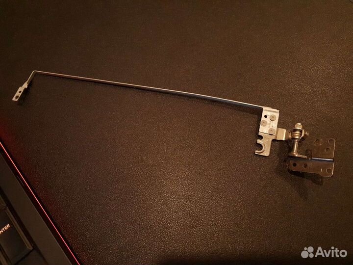 Петля матрицы Acer Packard Bell EMachines