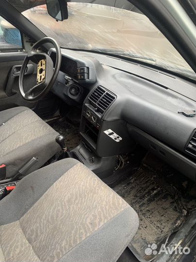 ВАЗ 2112 1.5 МТ, 2002, 155 000 км