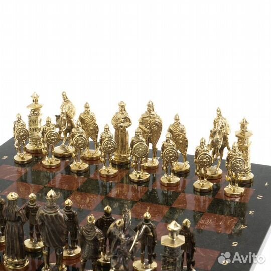 Шахматы «Богатыри» лемезит змеевик