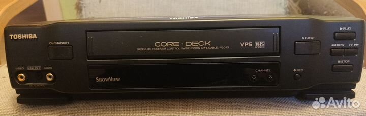 Видеомагнитофон Toshiba
