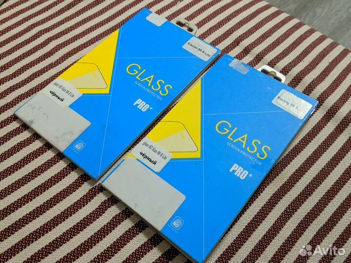 Защитное стекло Xiaomi Mi 8 Lite