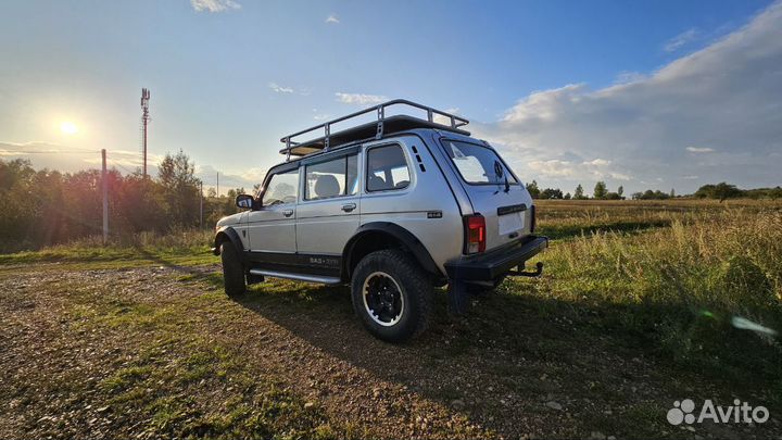 LADA 4x4 (Нива) 1.7 МТ, 2011, 130 000 км