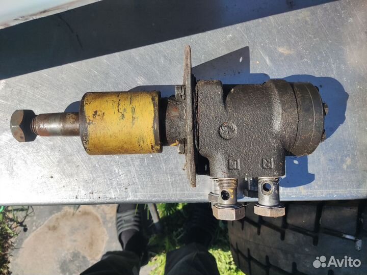 Насос Дозатор рулевого управления доо.02.00.0