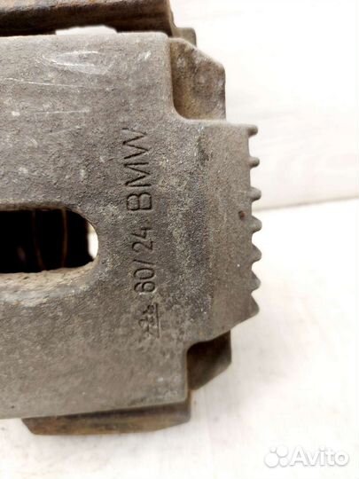 Суппорт тормозной передний правый BMW 5E60/E61