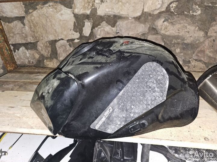 Топливный бак suzuki gsxr 600 k7 хороший
