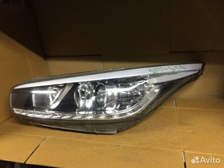 Фара битая левая дхо Kia Ceed Сид JD 2015