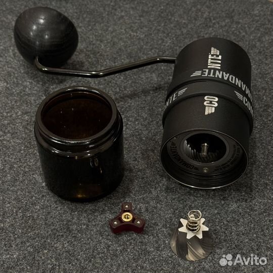 Comandante c40 mk4 Red Clix Black Crank XL