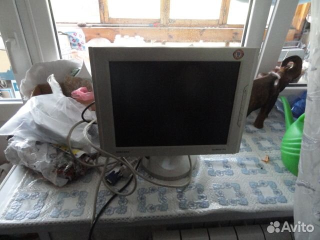 Монитор Samsung SyncMaster Великобритания, 2002г.в