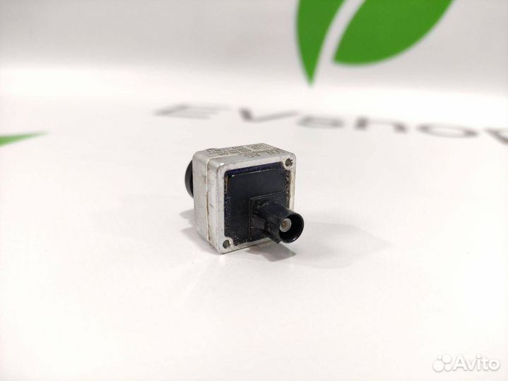 Камера передняя Audi e-tron 2019 4N0 980 546